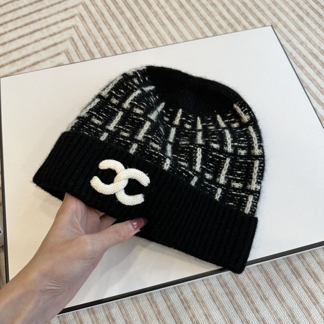 Authentic chanel scarf hat gloves real cashmere