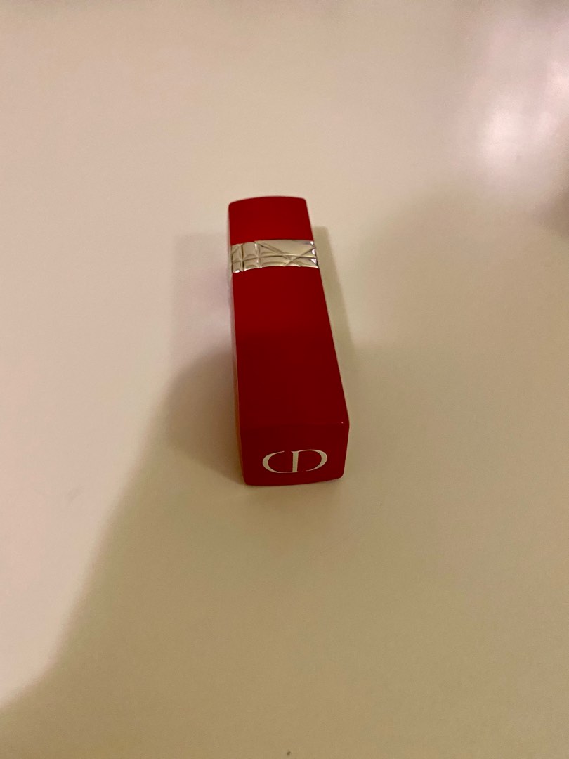 Authentic Christian Dior lipsticks, 美容＆化妝品, 健康及美容 皮膚護理, 化妝品 Carousell