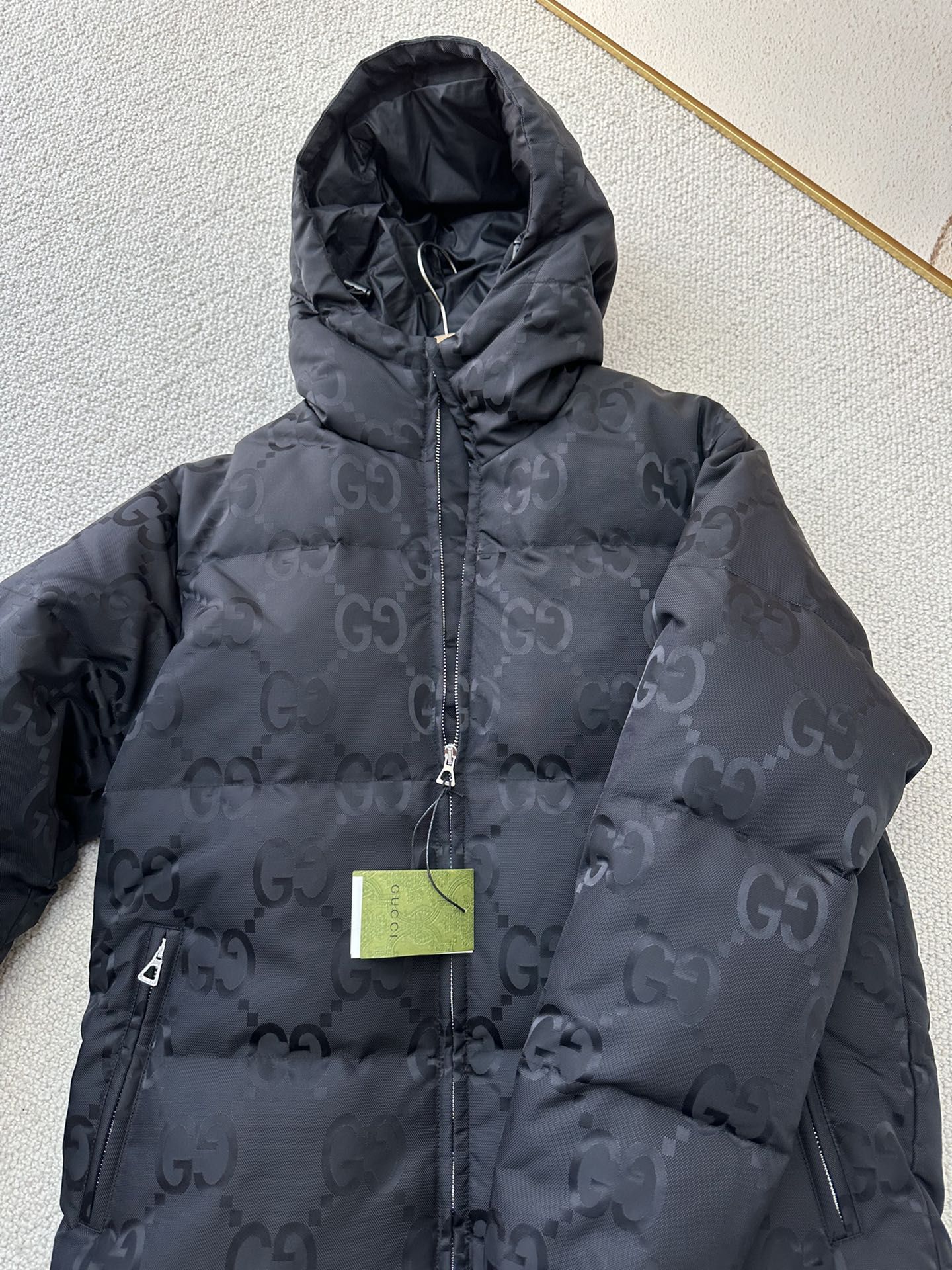Gucci puffer jacket mens on sale