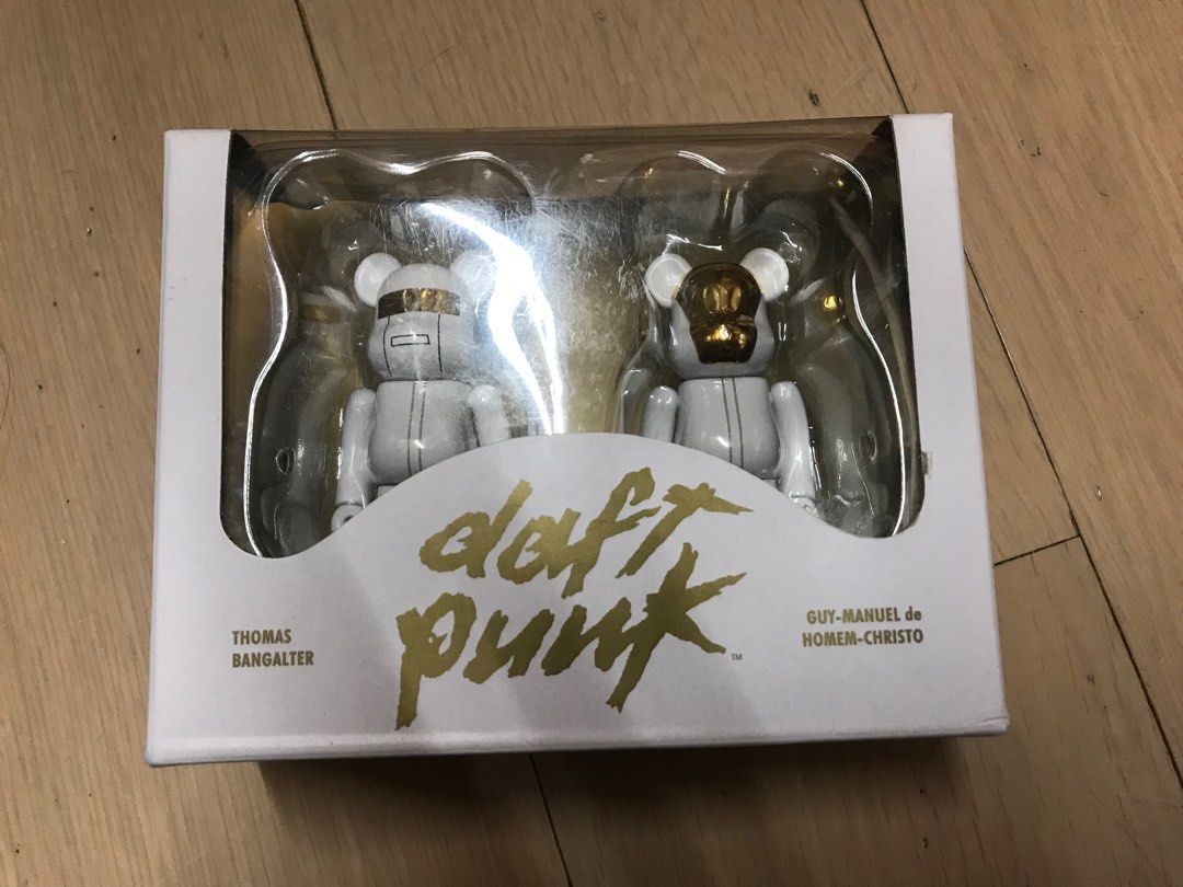 BE@RBRICK DAFT PUNK （WHITE SUITS Ver.）2 PACK GUY-MANUEL de