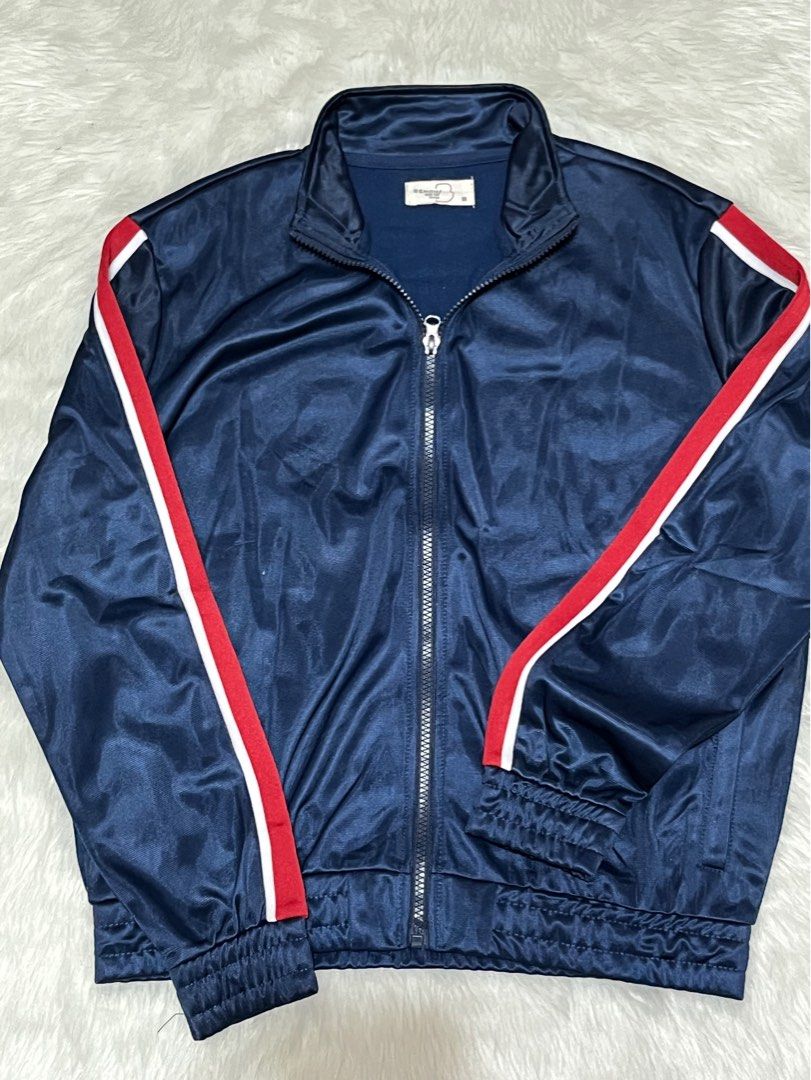 Bench track store jacket