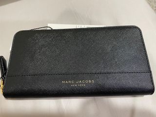 BN Marc Jacobs Long Wallet in Black