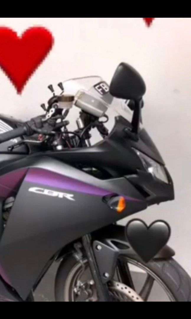 Cbr150r v2 front cowling, Motorcycles, Motorcycle Accessories on Carousell