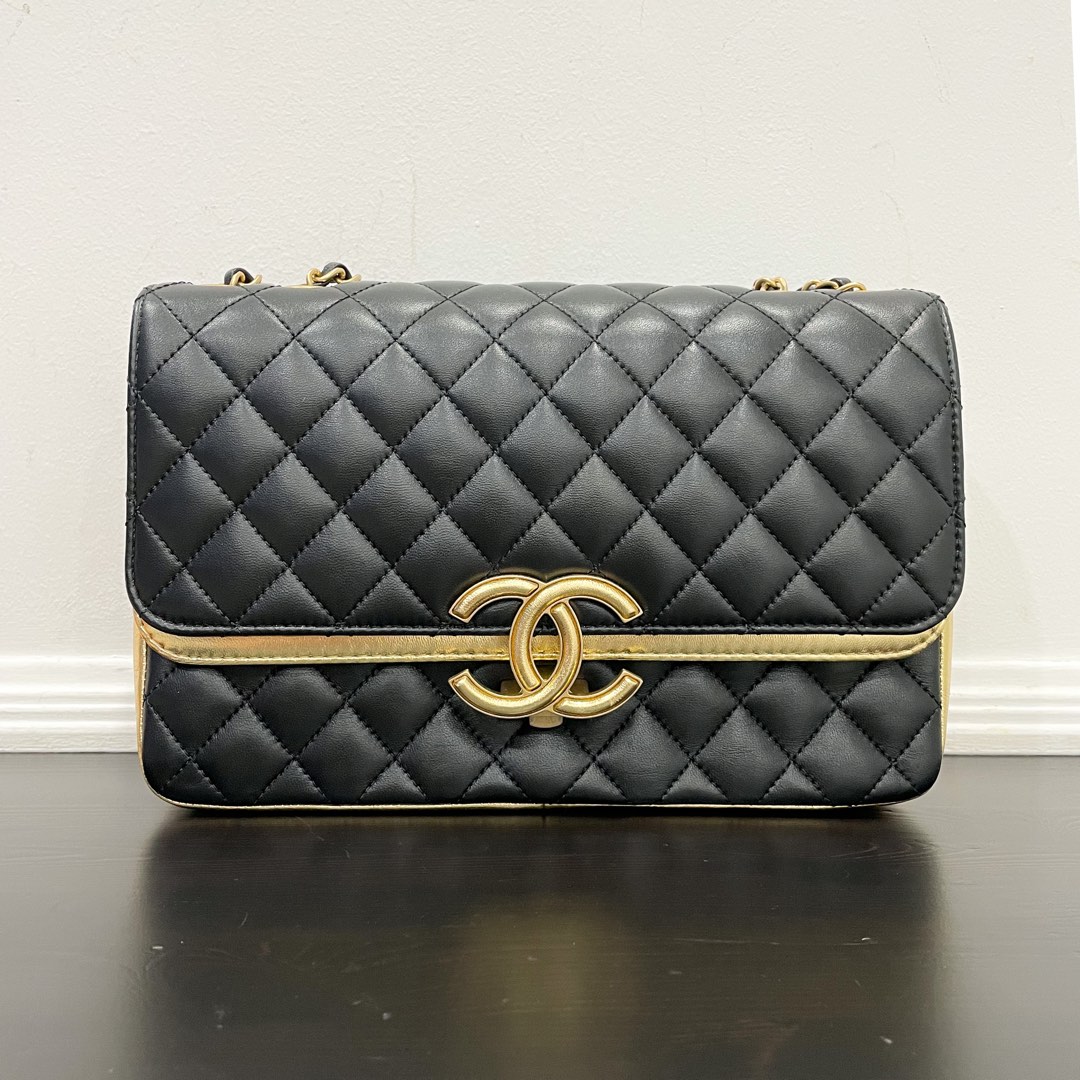 Chanel A57276 Lambskin CC Chic Flap - [237001231], Luxury, Bags & Wallets  on Carousell