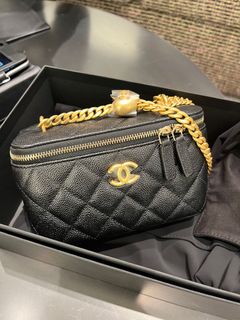 （分類：）位於 。 由 hermes__addict 提交（商品編號 1213844982，圖片 1）。簡介： 。