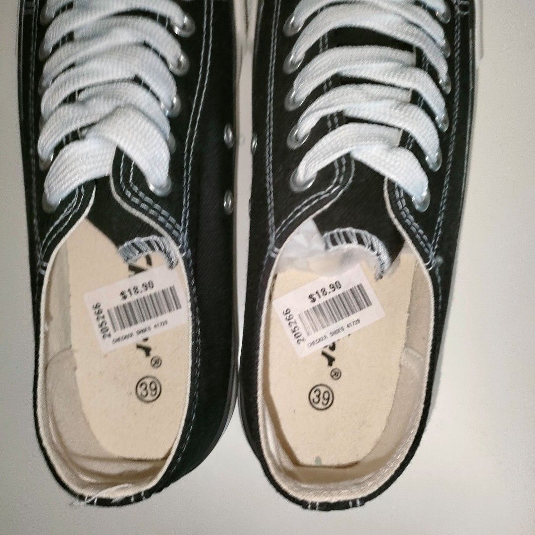 Vty cheap canvas shoes