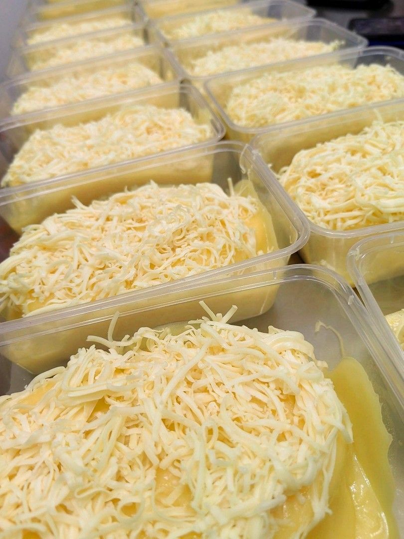 Rodillas Yema Cake | Free Images at Clker.com - vector clip art online,  royalty free & public domain