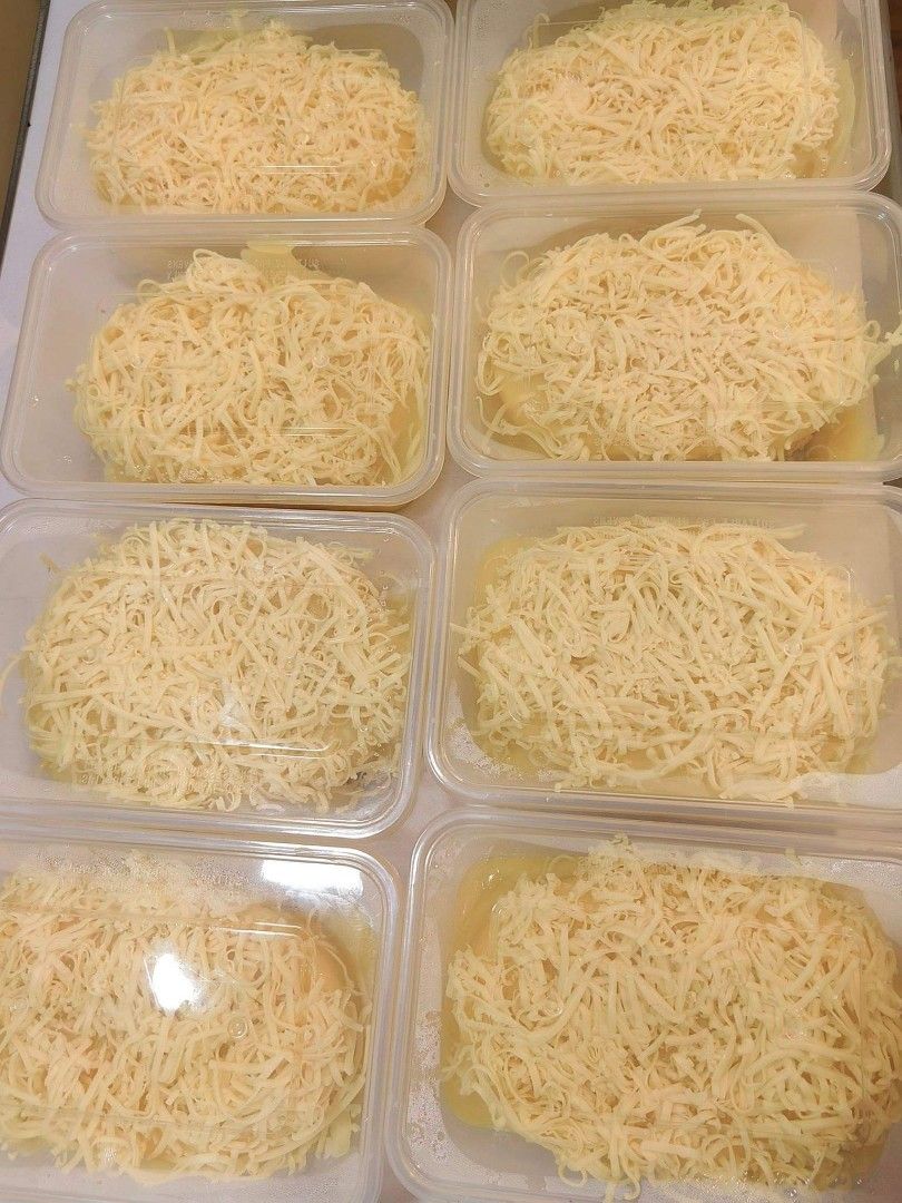 Cheesy Yema Cake, Food & Drinks, Homemade Bakes on Carousell