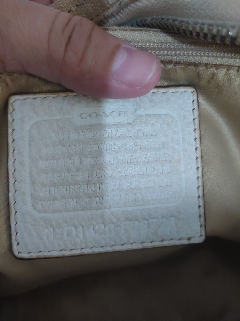 COACH AUTHENTIC TOTE, Barang Mewah, Tas & Dompet di Carousell