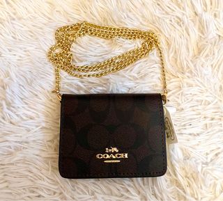 (Category: ) located in . Submitted by yhn_boutique (Listing ID 1213947959, Image 1). Description: .