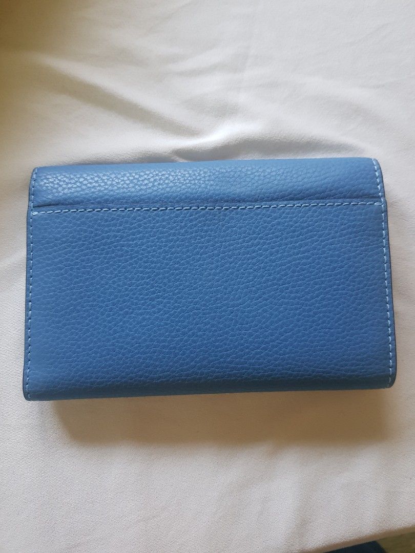 Coach Trifold Wallet, Women's Fashion, Bags & Wallets, Wallets & Card