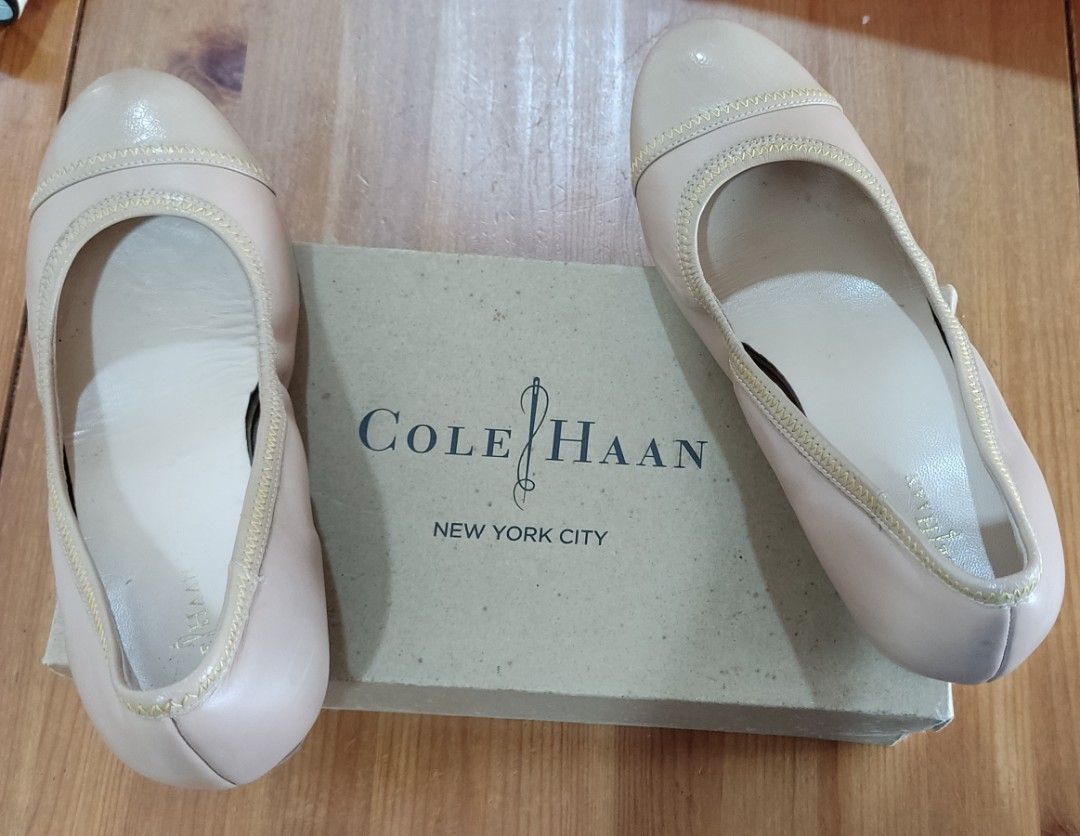 COLE HAAN NIKE AIR NUDE LEATHER LADIES SLIP ON WEDGES Women s