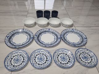 Corelle dinner set