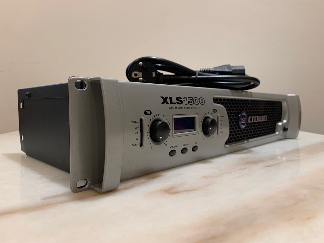 Crown XLS 1500 Amplifier, Audio, Soundbars, Speakers & Amplifiers on