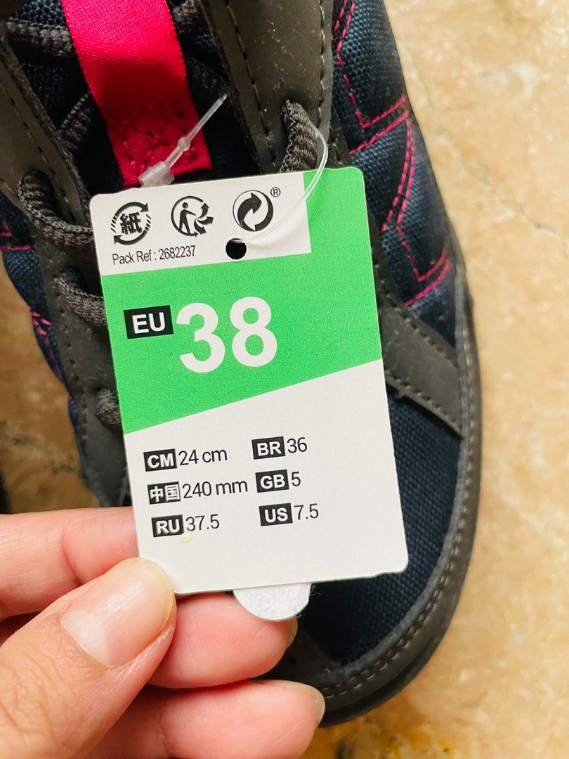 Decathlon Quechua Rubber Shoes, Women's Fashion, Footwear, Sneakers on