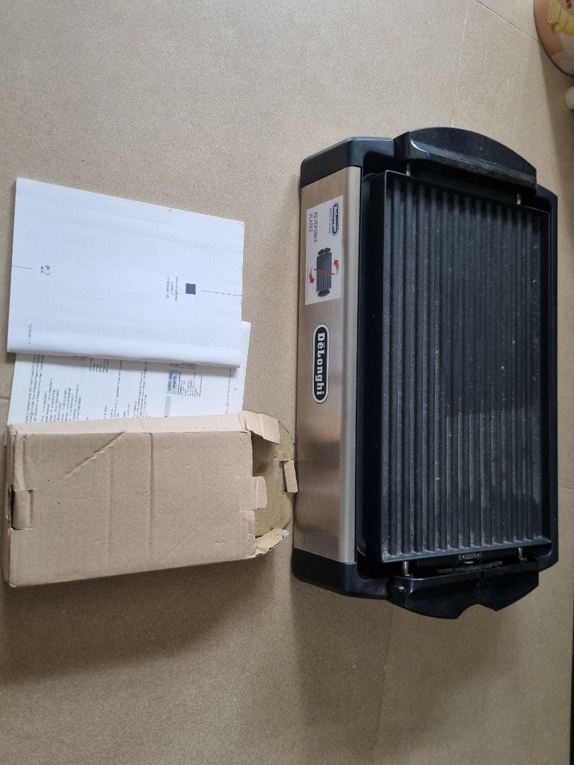 Delonghi Reversible Electric Grill, TV & Home Appliances, Kitchen