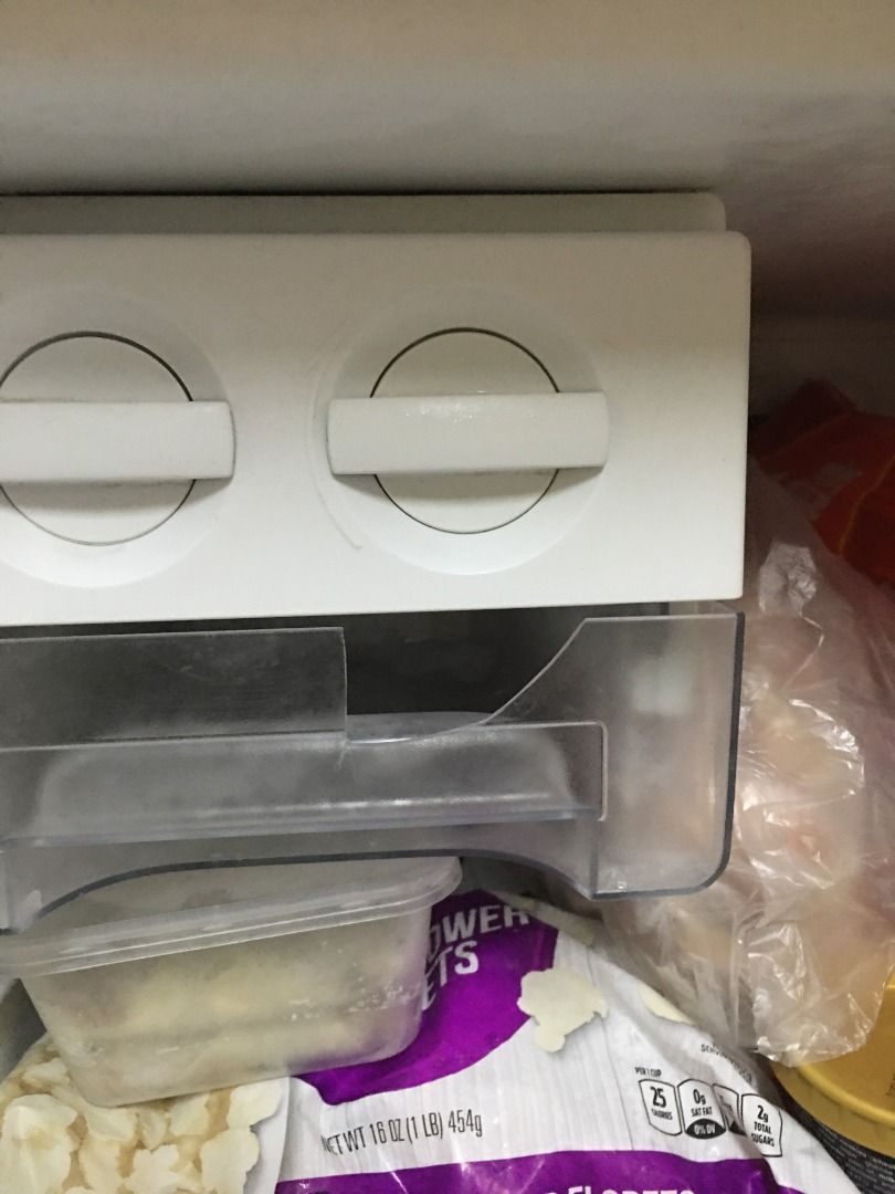 RUSH SALE! Electrolux 8.0 cu.ft Refrigerator (ETB2300PE), TV & Home