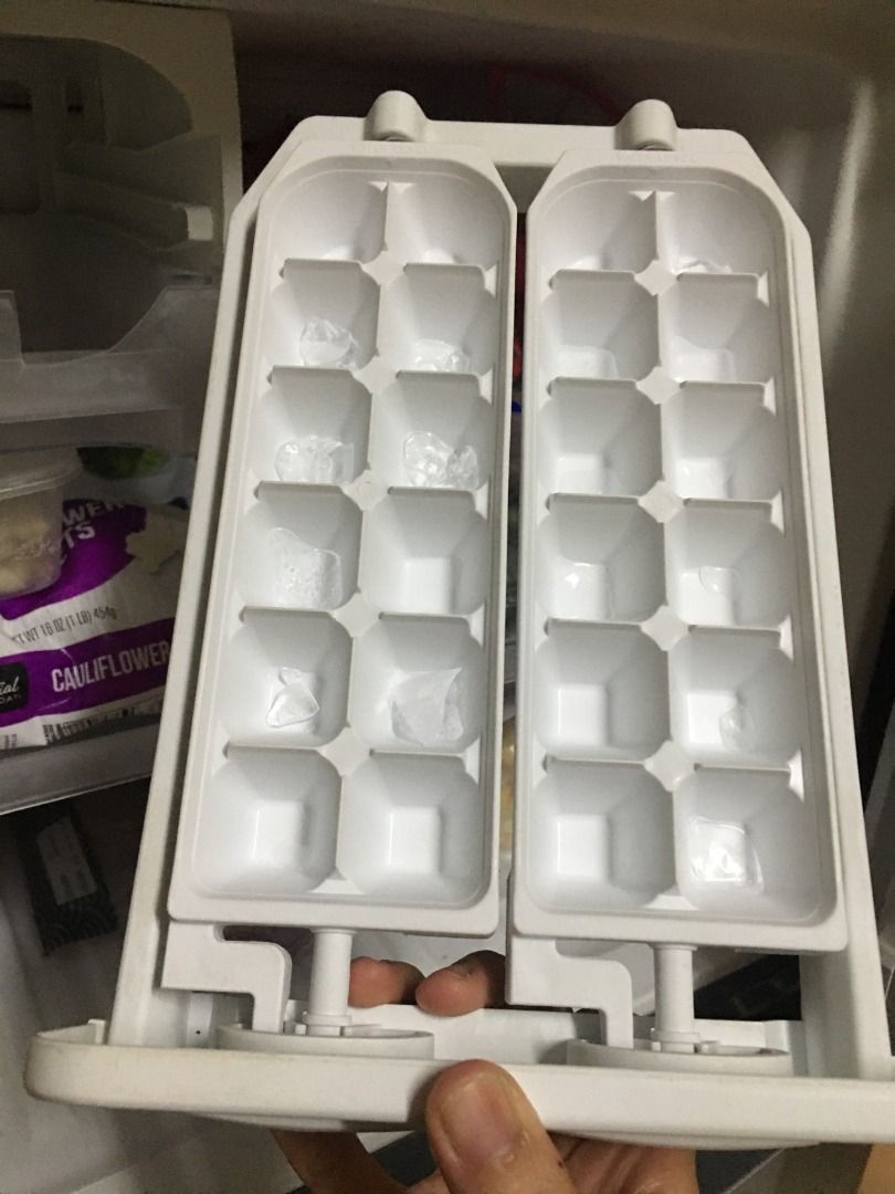 RUSH SALE! Electrolux 8.0 cu.ft Refrigerator (ETB2300PE), TV & Home