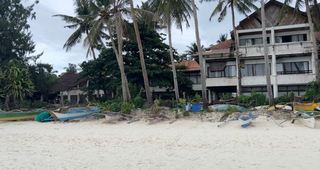 FOR SALE BEACH LOT IN BORACAY, STATION 1, Property, For Sale, Lot on