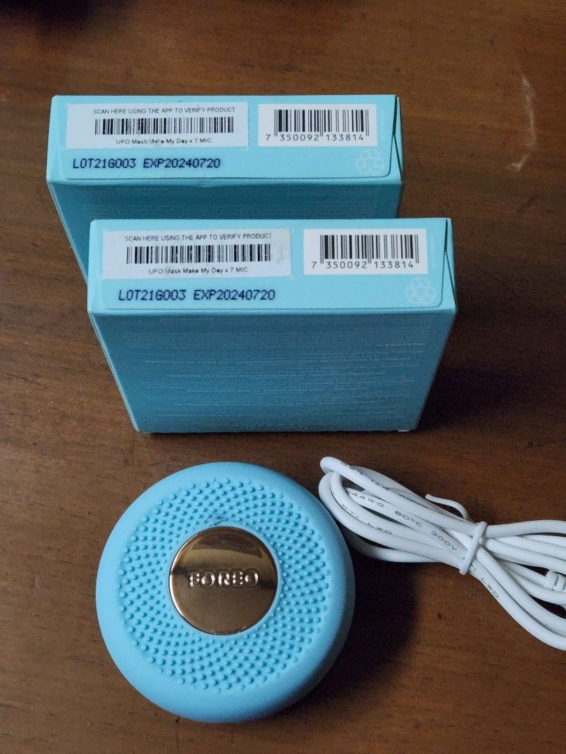 FOREO UFO MINI COMPLETE SET, MINT GREEN (Category: Face Care) located in Quezon City. Submitted by stuffiesetc (Listing ID 1213882864, Image 2). Description: FOREO UFO MINI COMPLETE SET, MINT GREEN Guaranteed authentic. bought as a display unit. never used. adhesive seal still attached on the unit. fully functional as seen on photos. no box or manual included. just came in from the u.s. WHAT MAKES IT SPECIAL? 5x faster than its predecessor, and a