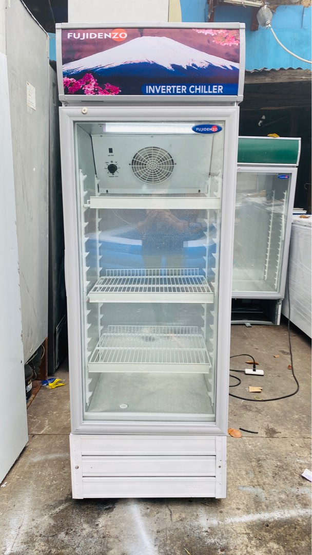 FUJIDENZO 7cuft INVERTER CHILLER, TV & Home Appliances, Kitchen