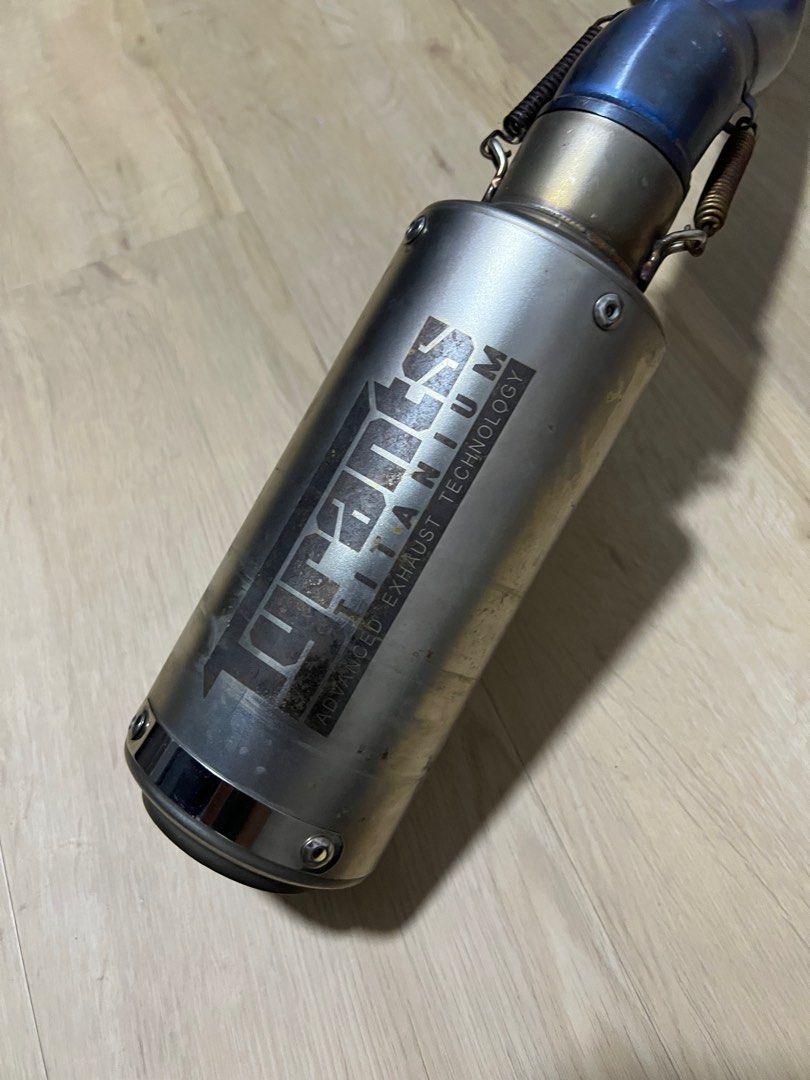 exhaust r25