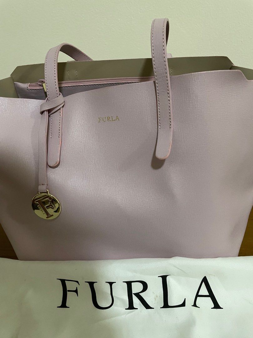 Furla sally small saffiano leather tote bag, Fesyen Wanita, Tas & Dompet di  Carousell