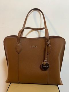 （分類：）位於 。 由 joyce_starn 提交（商品編號 1213833715，圖片 1）。簡介： 。