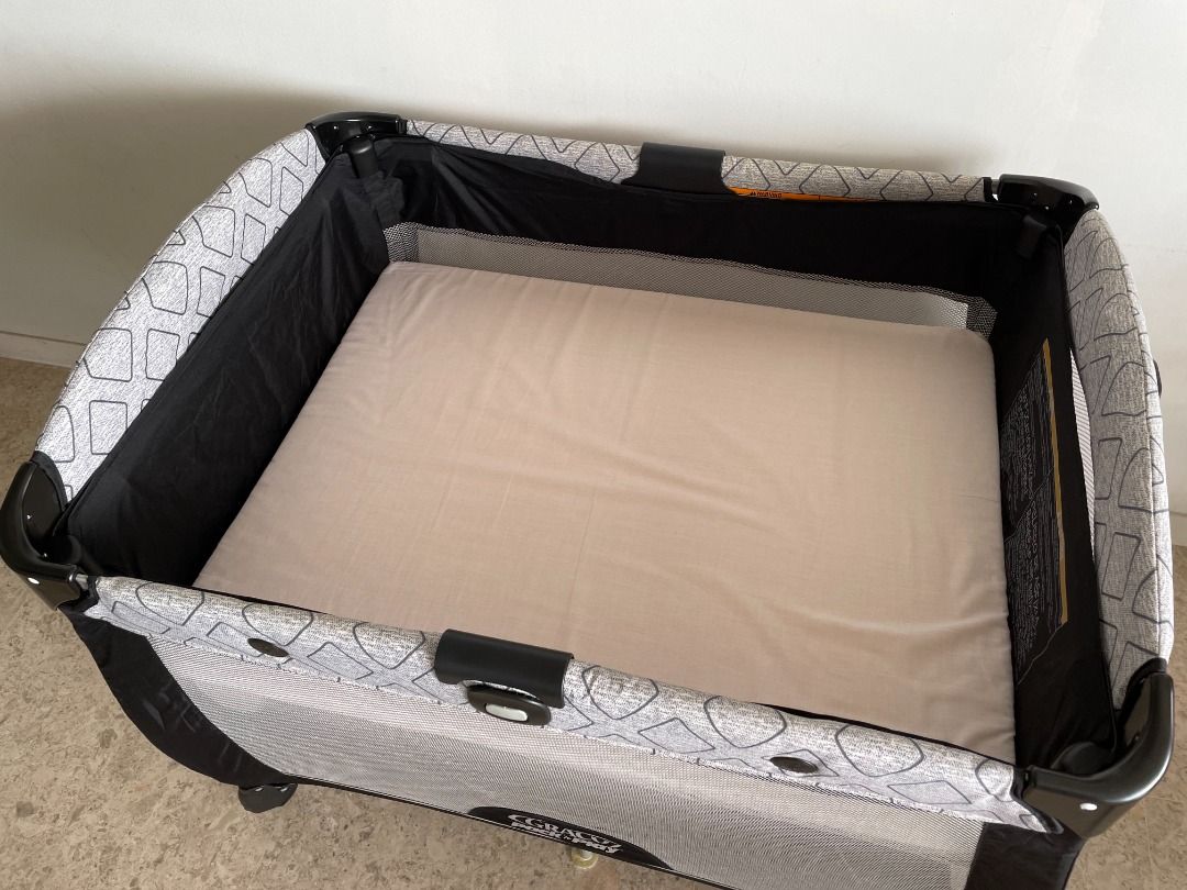 Graco quick sales connect mattress