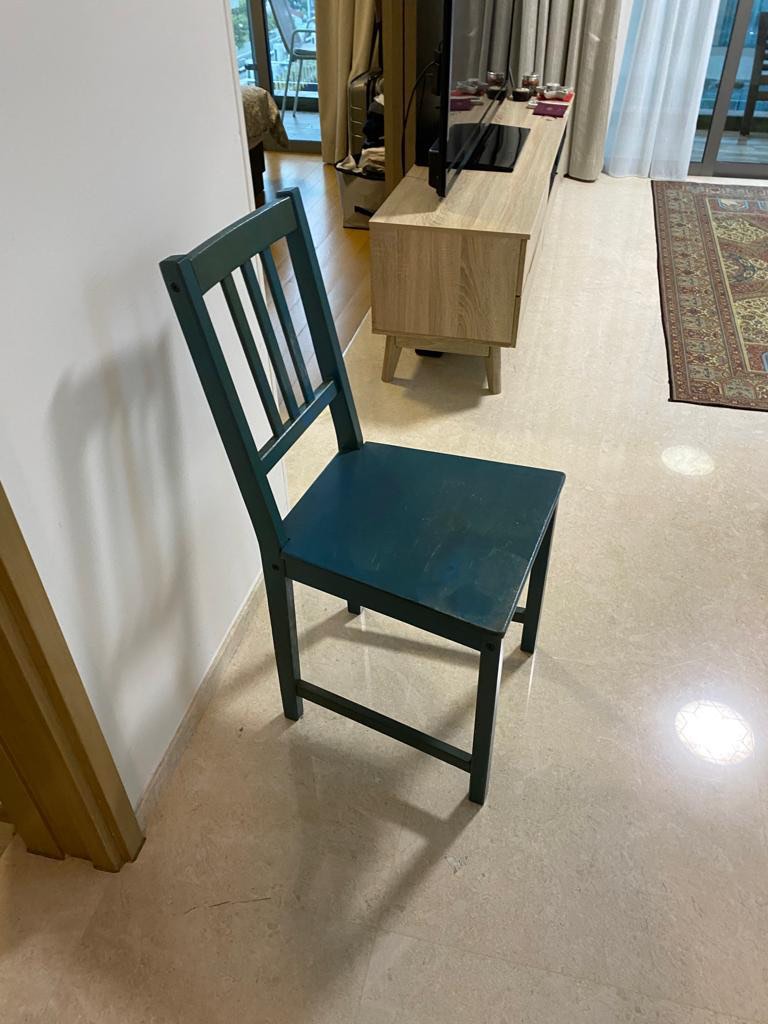 Green chair, Furniture & Home Living, Furniture, Chairs on Carousell