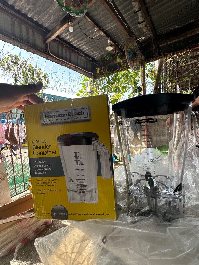 HAMILTON BLENDER PITCHER (Category: Juicers, Blenders & Grinders) located in Santa Maria. Submitted by angeljune07 (Listing ID 1213812089, Image 1). Description: Hamilton Beach Commercial 6126-650 Blender Container Container accessory for commercial blenders Fits all Tempest, Summit and Revolution Series Commercial blenders ✔️Stackable 64oz (1.8L) Polycarbonate Container ✔️Stainless Steel Blades ✔️Removable filler-cap ✔️Easy-Read Level Indicator 