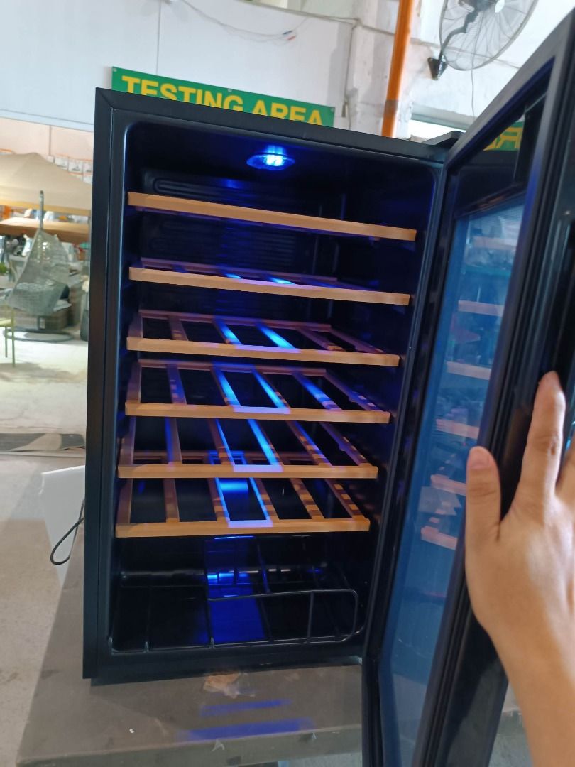 Harbour Wine Cooler 34 Bottles, TV & Home Appliances, Kitchen