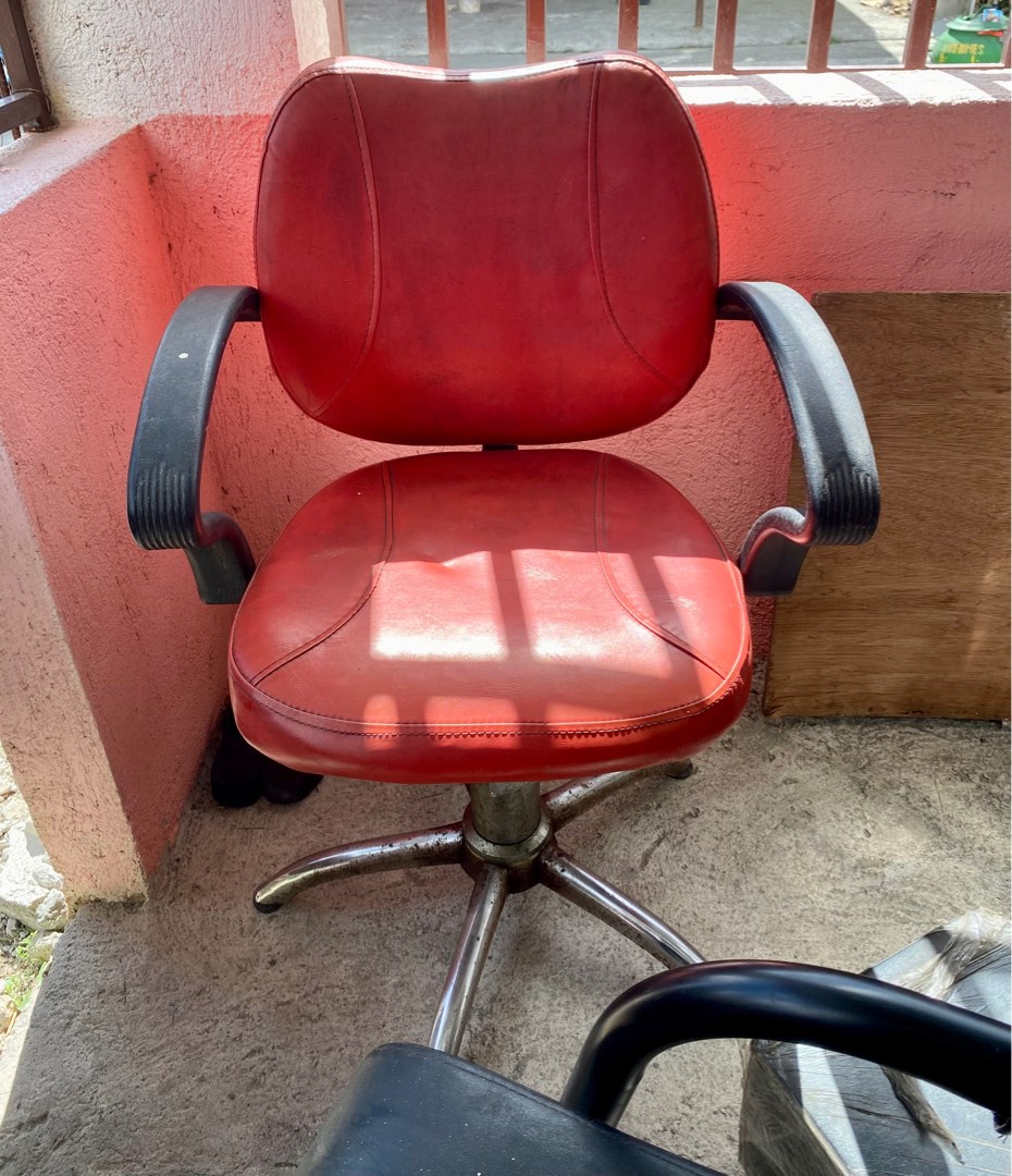 Heavy Duty Hydraulic Chair For Salon, Furniture & Home Living