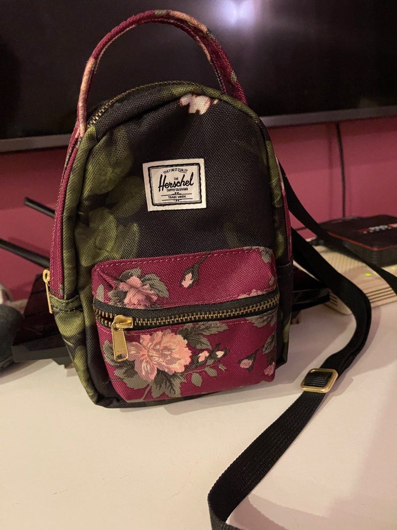 Herschel mini outlet sling bag