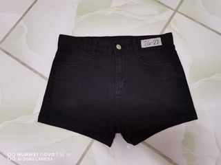 (Category: ) located in . Submitted by aaa.shopz (Listing ID 1213801926, Image 1). Description: .