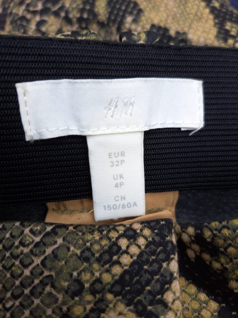 H&m snakeskin deals pants
