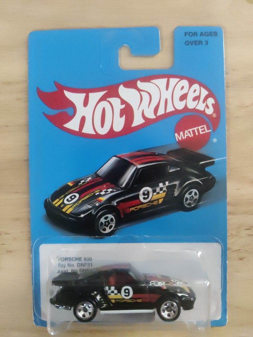 Hot Wheels Checkered Flag Porsche 930 Hobbies And Toys Toys And Games On Carousell 6275