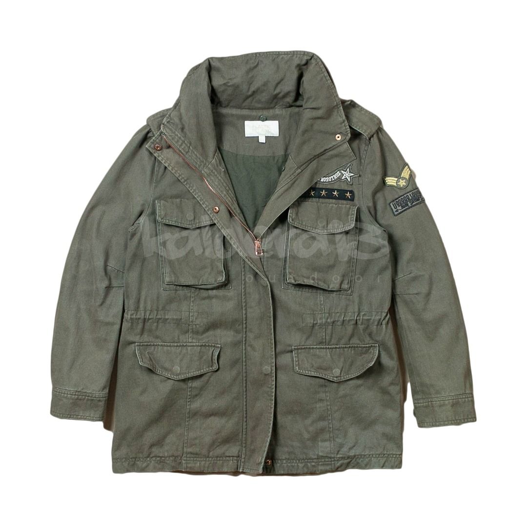 Plastic island jacket 2025