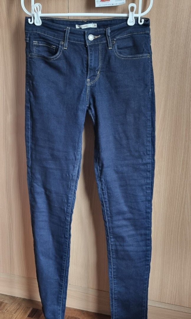 Levi's 711 Skinny Jeans, Women's Fashion, Bottoms, Jeans on Carousell