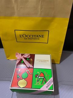 L’Occitane lotion 3x 30ml gift set with paper bag