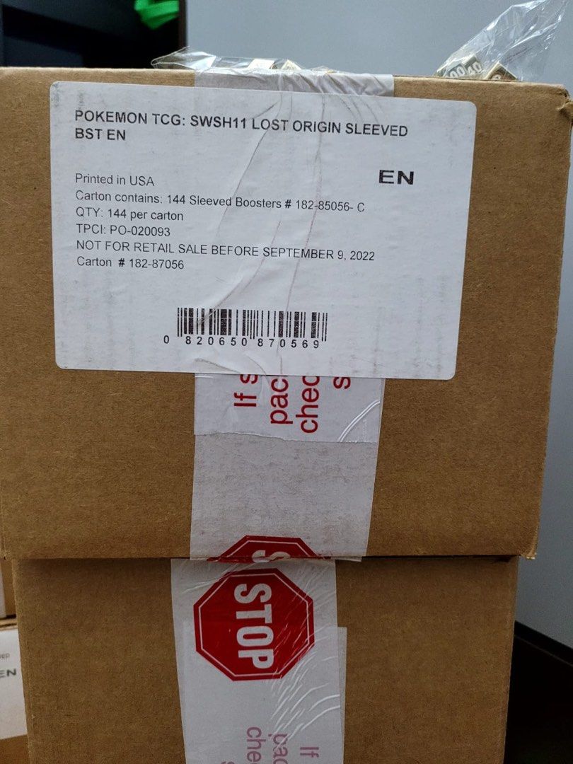 Lost Origin Sleeved Booster Case, Hobbies & Toys, Memorabilia &  Collectibles, Vintage Collectibles on Carousell