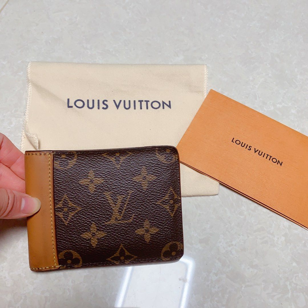 Louis Vuitton Card Holder, Luxury, Bags & Wallets on Carousell