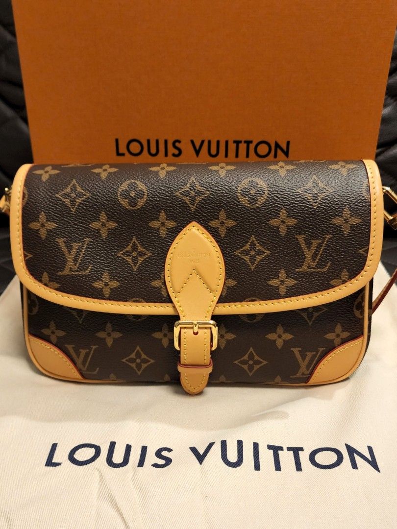 Louis Vuitton Borsa Diane, Luxury, Bags & Wallets on Carousell