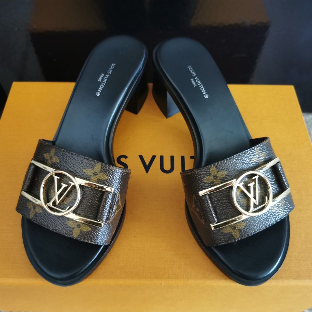 LOUIS VUITTON Padlock Pumps Shoes 35.5 Auth Women New Unused from Japan