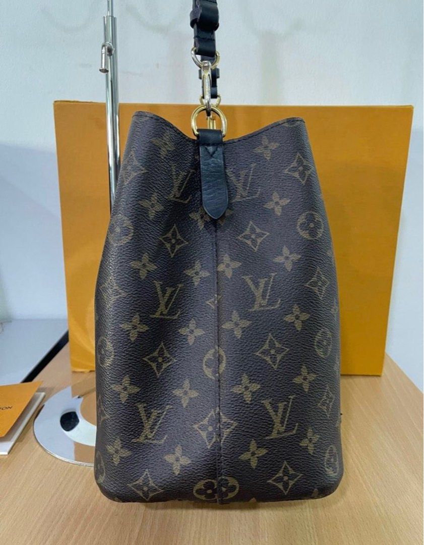 LV Empreinte Neonoe MM, Women's Fashion, Bags & Wallets, Shoulder Bags on  Carousell