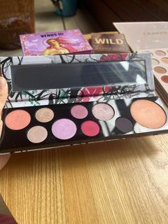 Mac eyeshadow palette