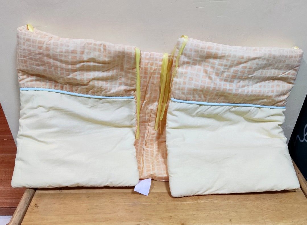 Mamas and Papas Jenny Giraffe Cot bumper & Plush + Diaper Storage bag