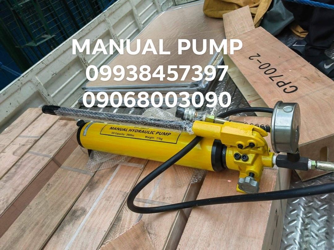 Manual Hydraulic Pump on Carousell