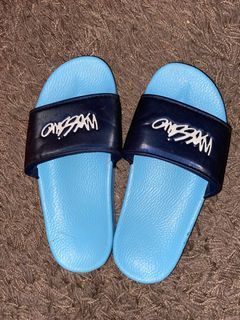 Mossimo slides size 6