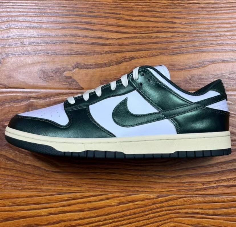 🛒全新Nike dunk low vintage green 做舊綠色, 男裝, 鞋, 波鞋- Carousell